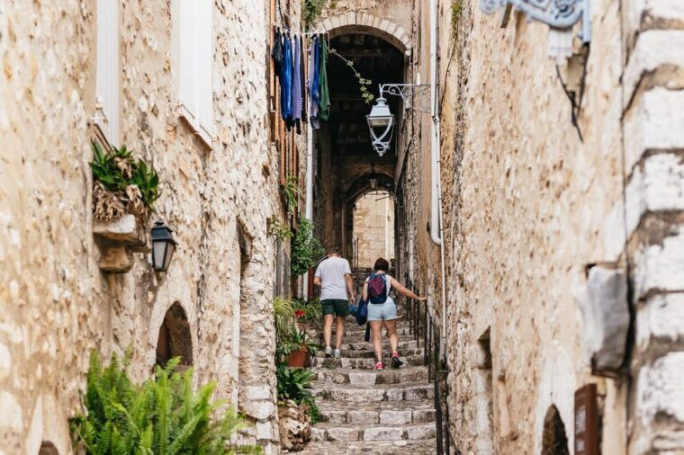 from-nice-wine-tasting-cannes-and-countryside-tour