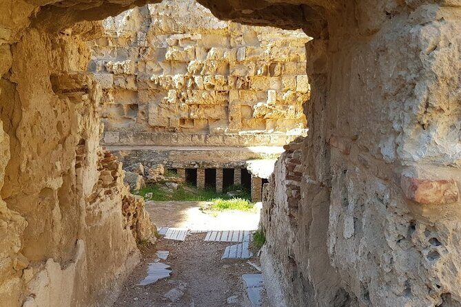 From Nicosia and Kyrenia: Famagusta & Kyrenia as Circular Tour - FAQ
