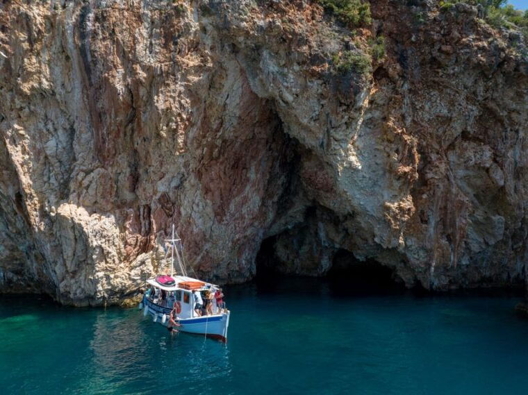 from-nidri-marine-wildlife-cruise-with-lunch-and-swim-stops