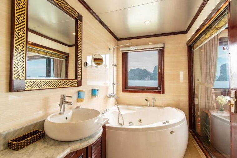 from-ninh-binh-bai-tu-long-bay-swan-cruise-2-3-days-trip