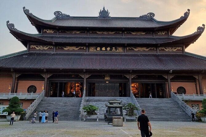 From Ninh Binh: Explore Bai Dinh, Trang An & Mua Caves 1 Day - Key Points