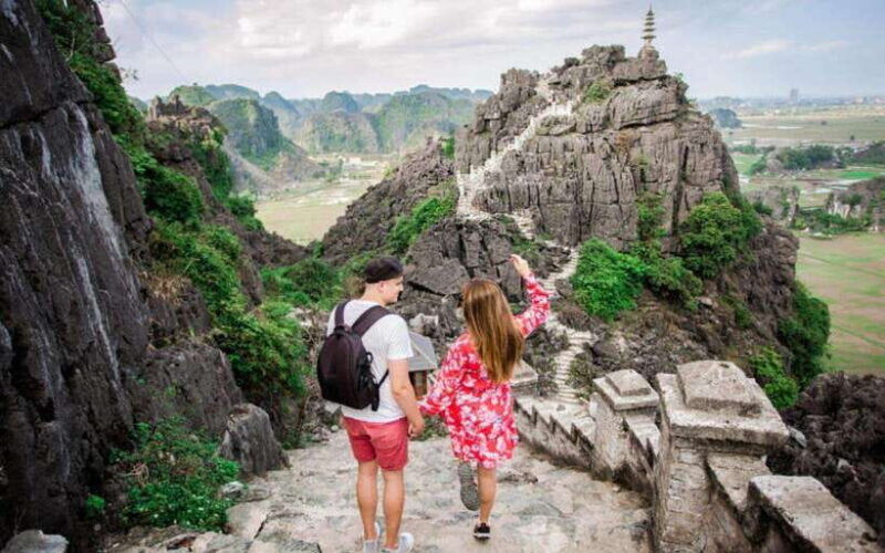 from-ninh-binh-hoa-lu-bai-dinh-trang-an-mua-cave-bich-dong