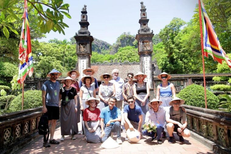 from-ninh-binh-hoa-lu-bai-dinh-trang-an-mua-cave-bich-dong