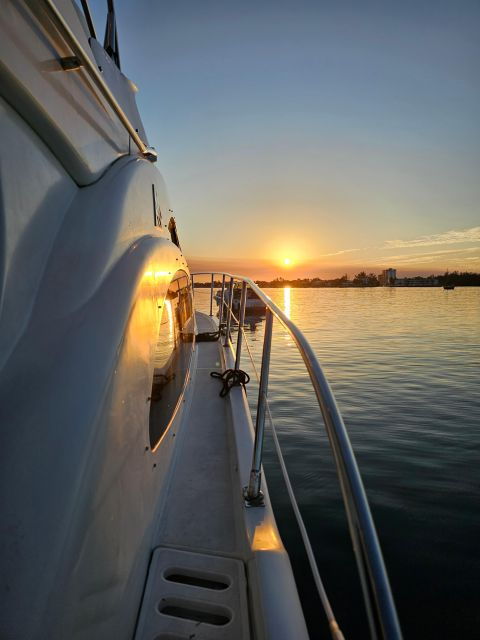 from-north-bay-village-private-boat-party-with-champagne