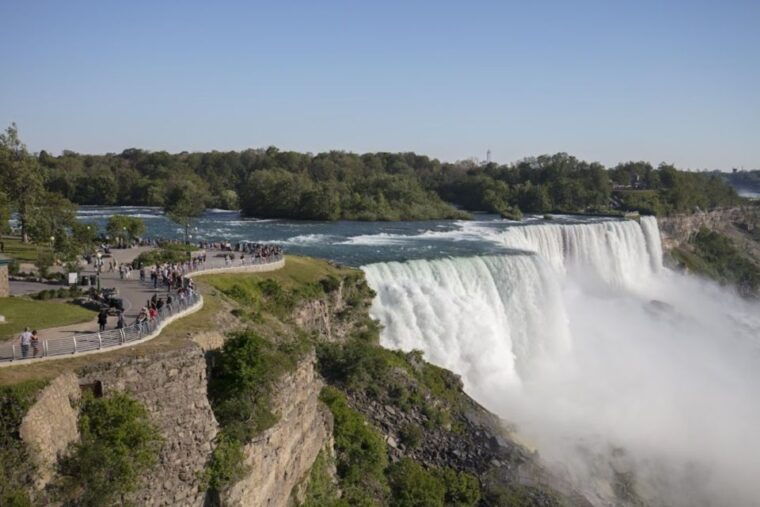 from-nyc-niagara-falls-1000-islands-3-day-tour