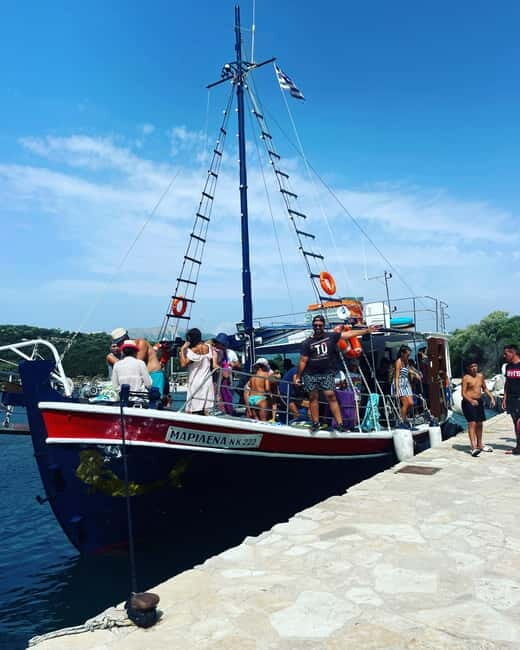 From Nydri: Island-Hopping Cruise with Beach BBQ Lunch - Authenticity and Review Insights