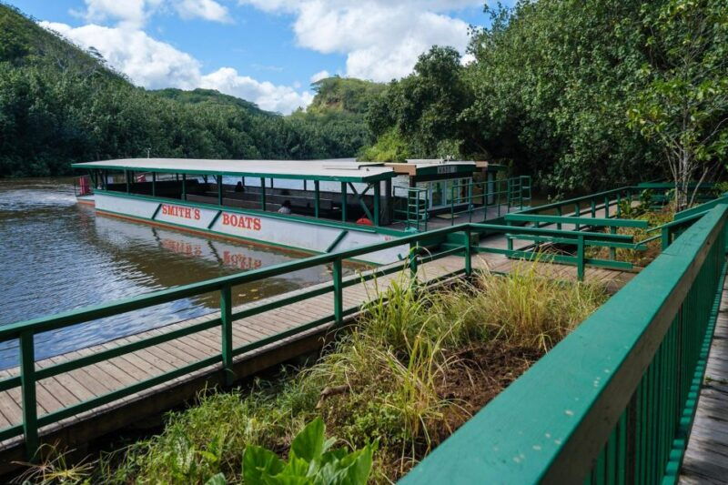 from-oahu-kauai-waimea-canyon-wailua-river-tour