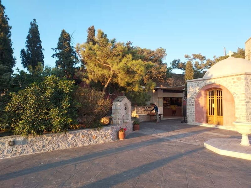 From Oia & Thera: Santorini Villages Guided Tour with Pickup - Whats Included and Whats Not