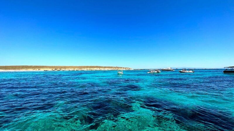 from-oristano-dinghy-tour-to-mal-di-ventre