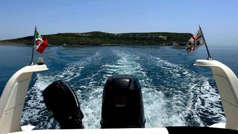 from-oristano-dinghy-tour-to-mal-di-ventre