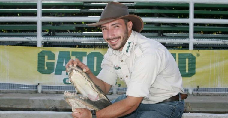 from-orlando-swamp-airboat-ride-and-gatorland-entry