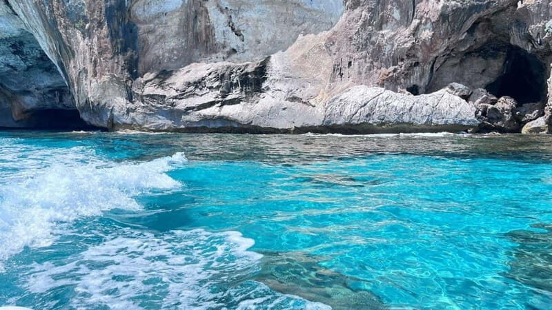 From Orosei: dinghy tour to Cala Ginepro - Cala Goloritzè - Summary