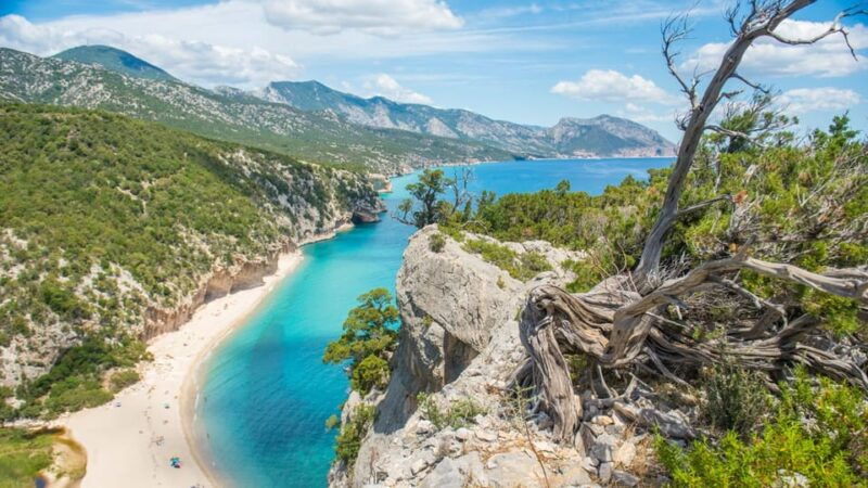 from-orosei-dorgali-hike-to-cala-luna-guided-day-trip