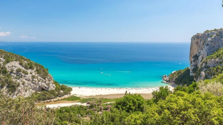 from-orosei-dorgali-hike-to-cala-luna-guided-day-trip