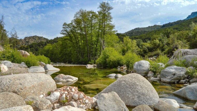from-orosei-or-dorgali-gorropu-canyon-guided-hiking-tour