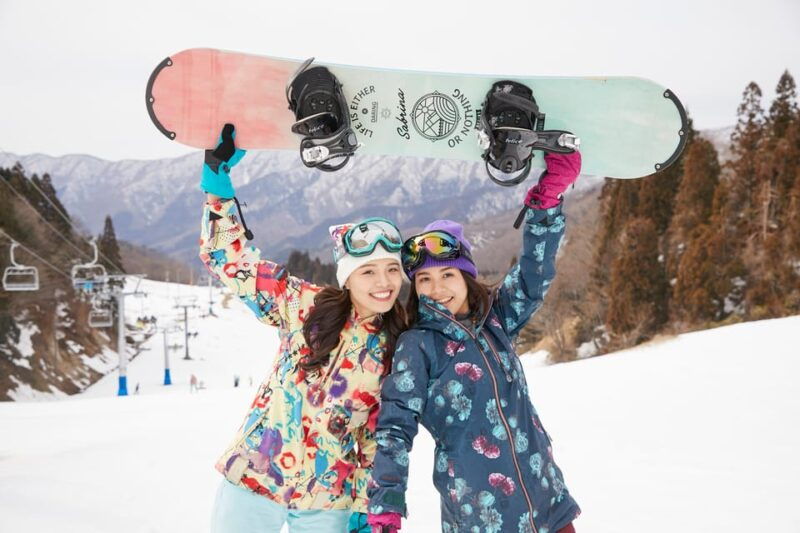 from-osaka-kansai-largest-oku-ibuki-ski-resort-day-tour
