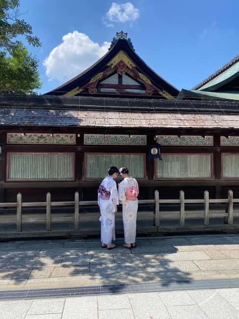 From Osaka: Nara, Kiyomizu-dera & Fushimi Inari Trip - Fushimi Inari: The Path of Thousands of Torii
