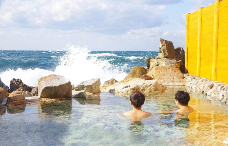 from-osaka-shirahama-onsen-toretore-market-full-day-tour