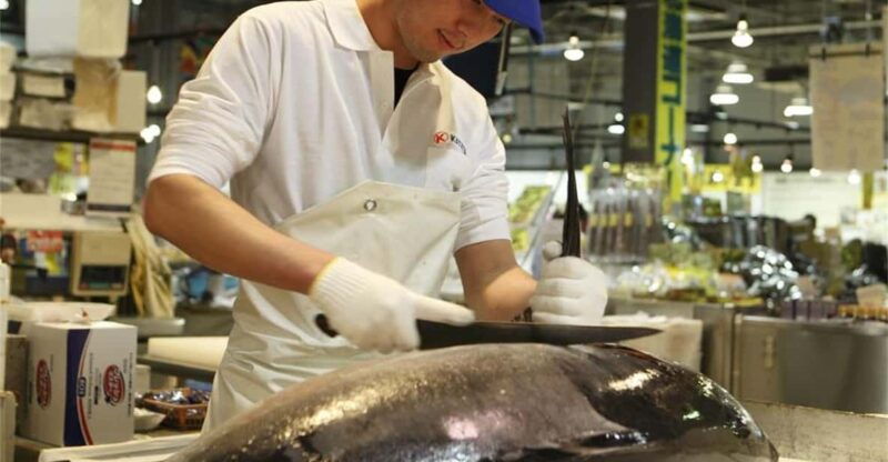 from-osaka-shirahama-onsen-toretore-market-full-day-tour