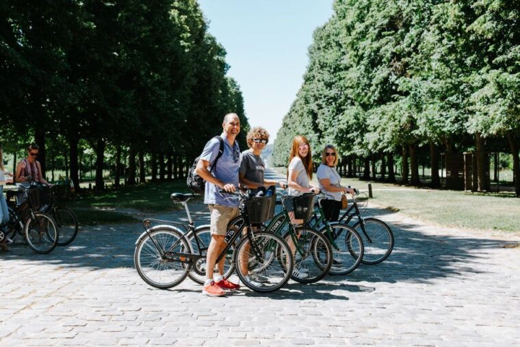 from-paris-bike-tour-to-versailles-with-timed-palace-entry