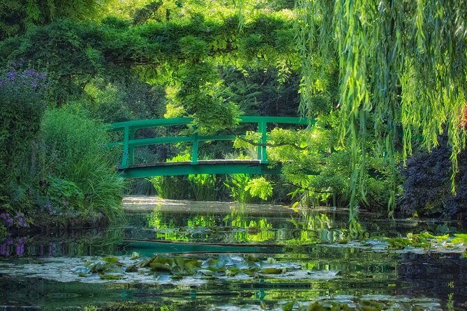 from-paris-discovery-of-monets-house-and-its-gardens-in-giverny