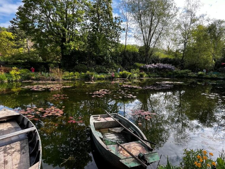 from-paris-half-day-giverny-on-a-private-tour
