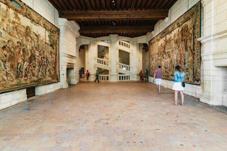 from-paris-loire-valley-castles-day-trip-with-wine-tasting