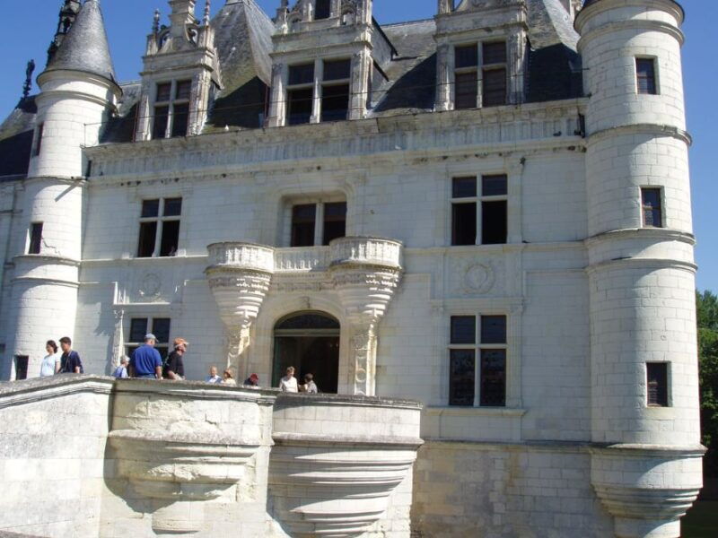 from-paris-loire-valley-castles-full-day-tour-with-lunch