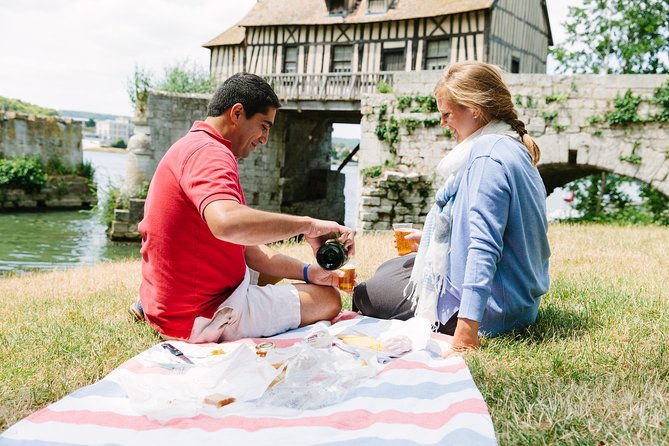 from-paris-monet-gardens-giverny-bike-tour-with-picnic-stop