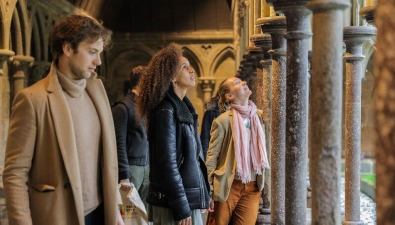 from-paris-mont-saint-michel-tour-with-hotel-pickup-service