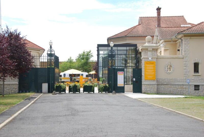 from-paris-private-champagne-tour-veuve-clicquot-and-more