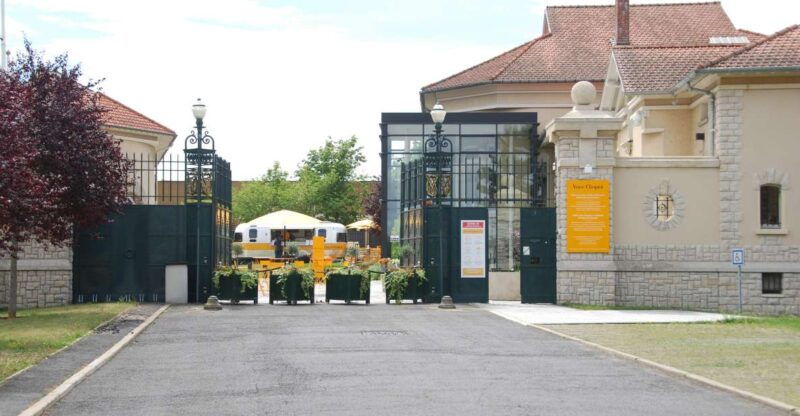 from-paris-private-champagne-tour-veuve-clicquot-and-more