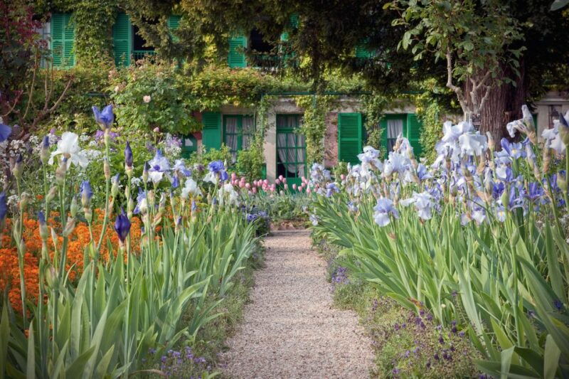from-paris-private-day-trip-to-giverny-and-auvers-sur-oise