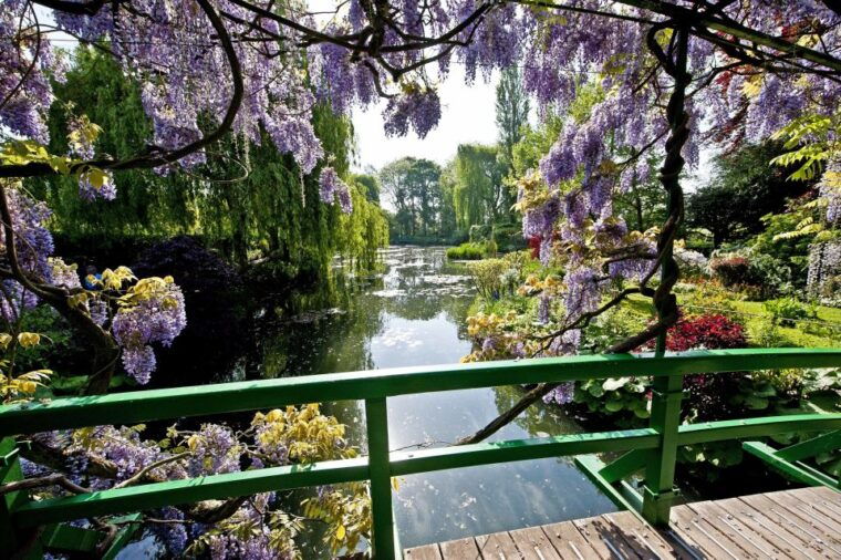 from-paris-private-day-trip-to-giverny-and-auvers-sur-oise
