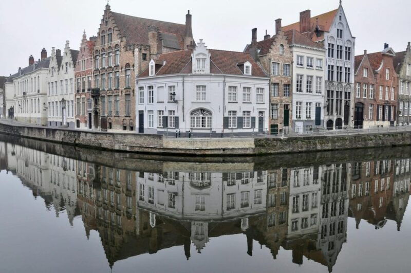 from-paris-private-small-group-day-trip-to-bruges