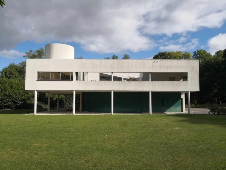 from-paris-private-tour-villa-savoye-le-corbusier
