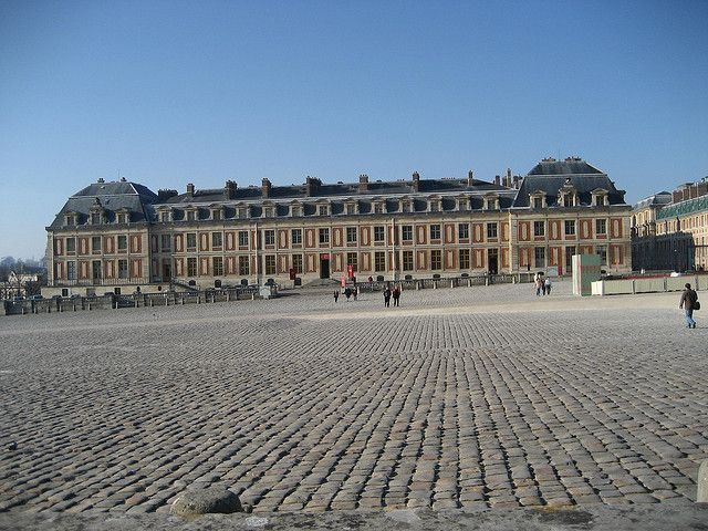 from-paris-versailles-guided-tour-by-deluxe-minibus