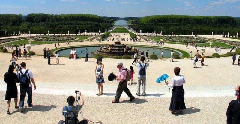 from-paris-versailles-guided-tour-by-deluxe-minibus