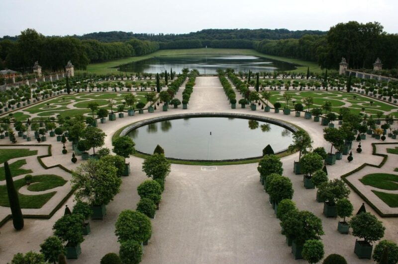 from-paris-versailles-palace-and-gardens-guided-experience