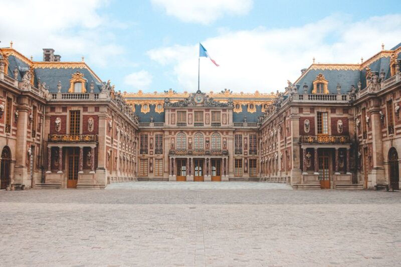 from-paris-versailles-palace-and-gardens-guided-experience