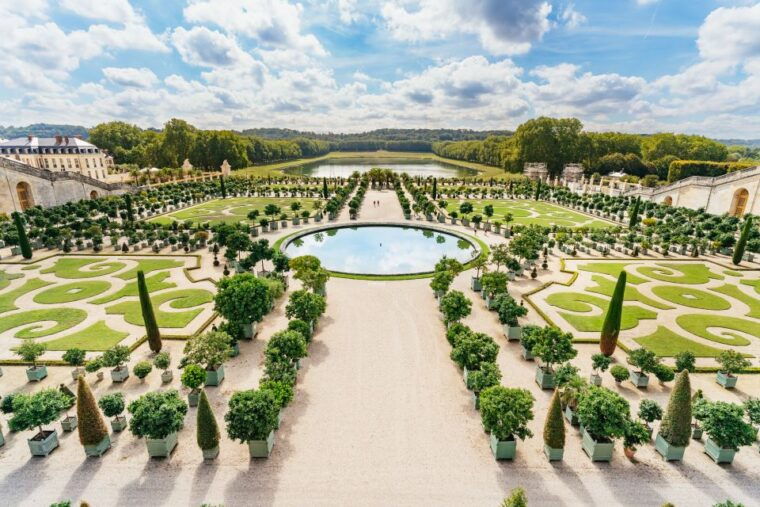 from-paris-versailles-skip-the-line-tour-gardens-access