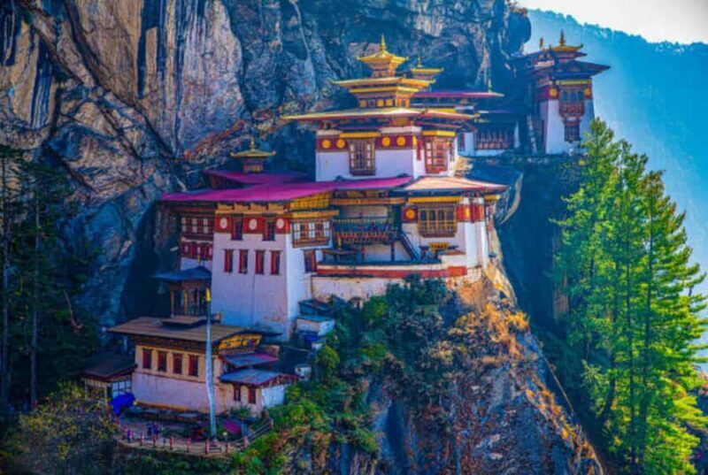 From Paro/Thimpu :- Tigers Nest Hike & Hot Stone Bath - Key Points