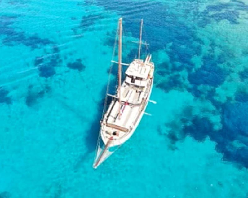 from-paros-antiparos-and-despotiko-full-day-cruise
