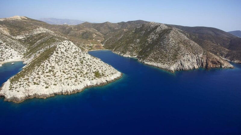 from-paros-antiparos-despotiko-odysseia-boat-daily-cruises