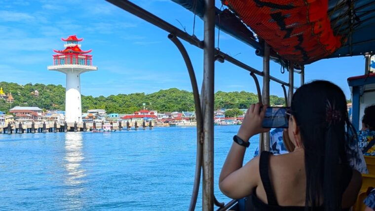 from-pattaya-day-tour-koh-sichang-island-with-tuktuk-tour