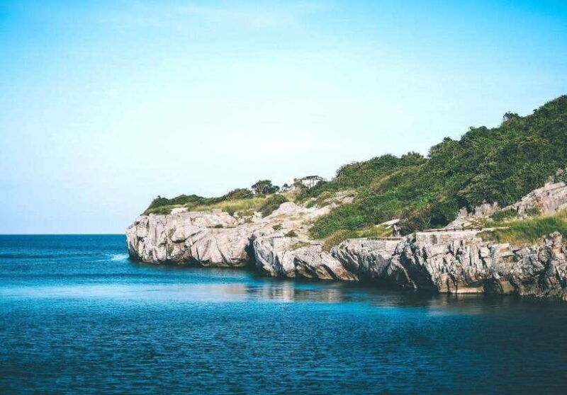 from-pattaya-discover-koh-sichangs-hidden-gems-at-si-racha