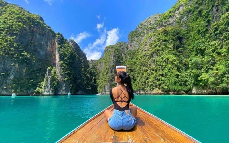 From Phi Phi: 6 Hrs Private Phi Phi Islands Boat Tour - An Overview of the Experience