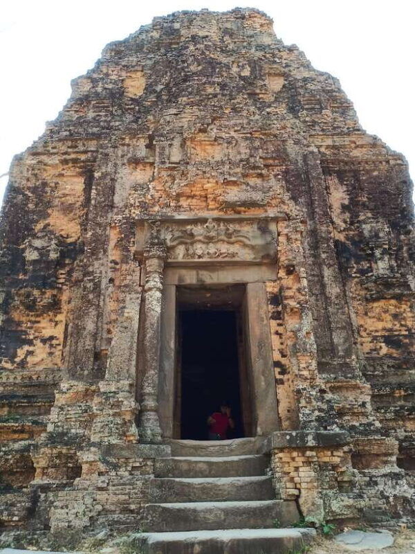 from-phnom-penh-7-day-private-tour-to-siem-reap