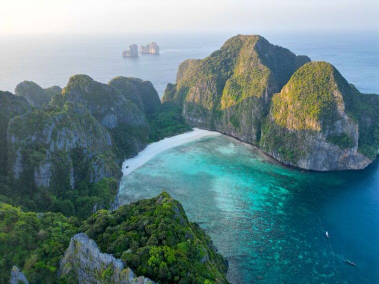 from-phuket-day-trip-to-phi-phi-with-private-longtail-tour