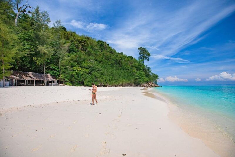 from-phuket-lazy-snorkel-explore-at-bamboo-phi-phi